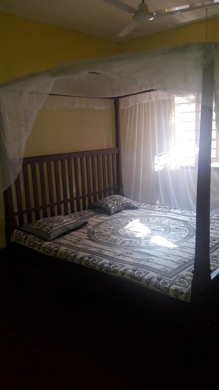 The Citadel Guest House Hikkaduwa Bagian luar foto